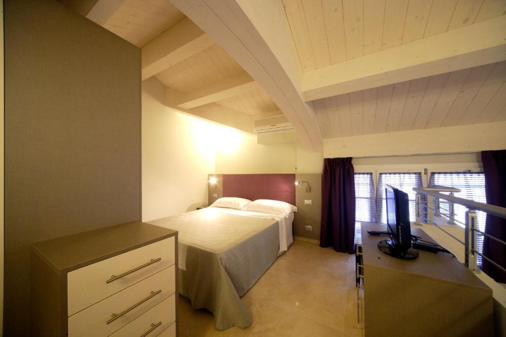 Residence Hotel Le Viole Римини Екстериор снимка