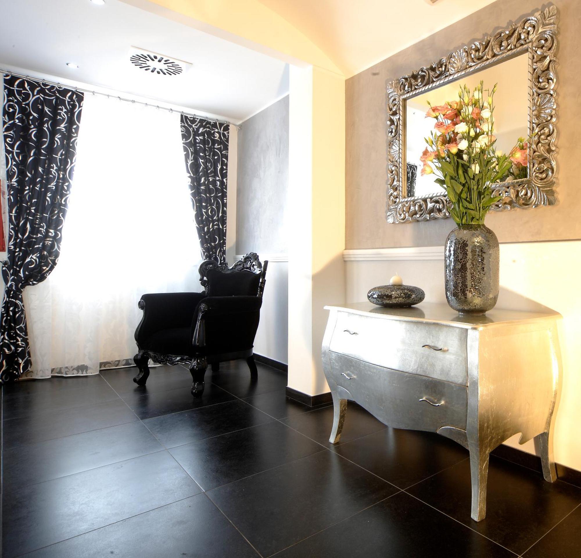 Residence Hotel Le Viole Римини Екстериор снимка